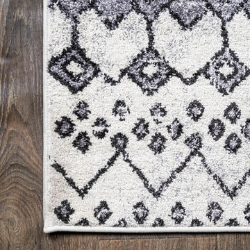Azmar Moroccan Geometric Distressed Area Rug